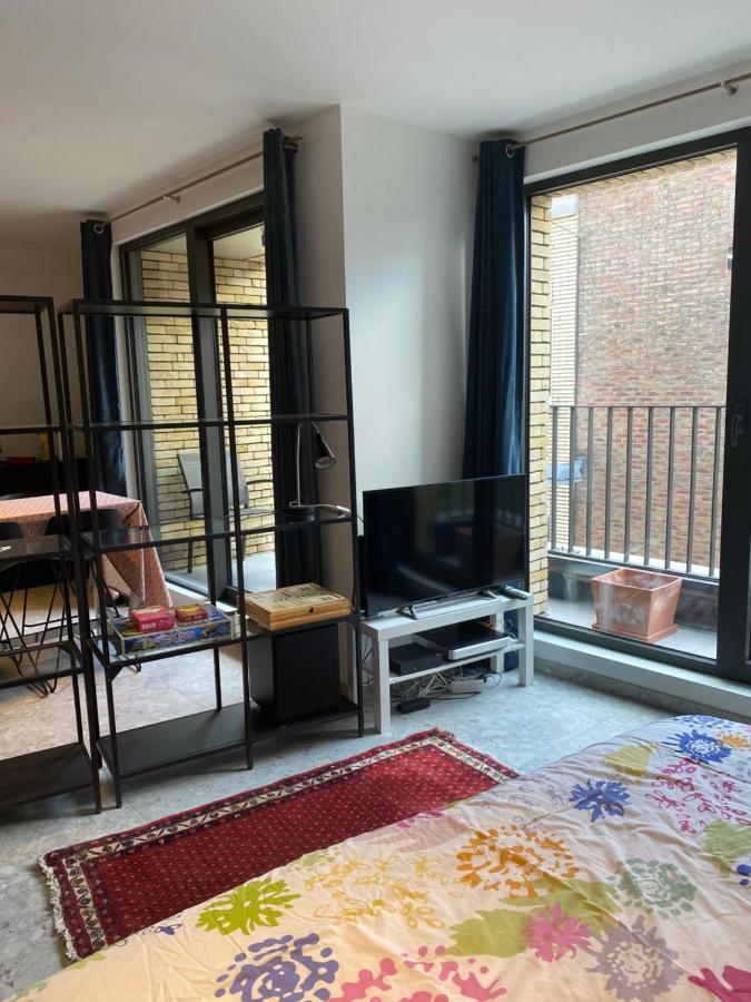 Studio Near Shopping K In K New Bright And Central Κόρτρικ Εξωτερικό φωτογραφία